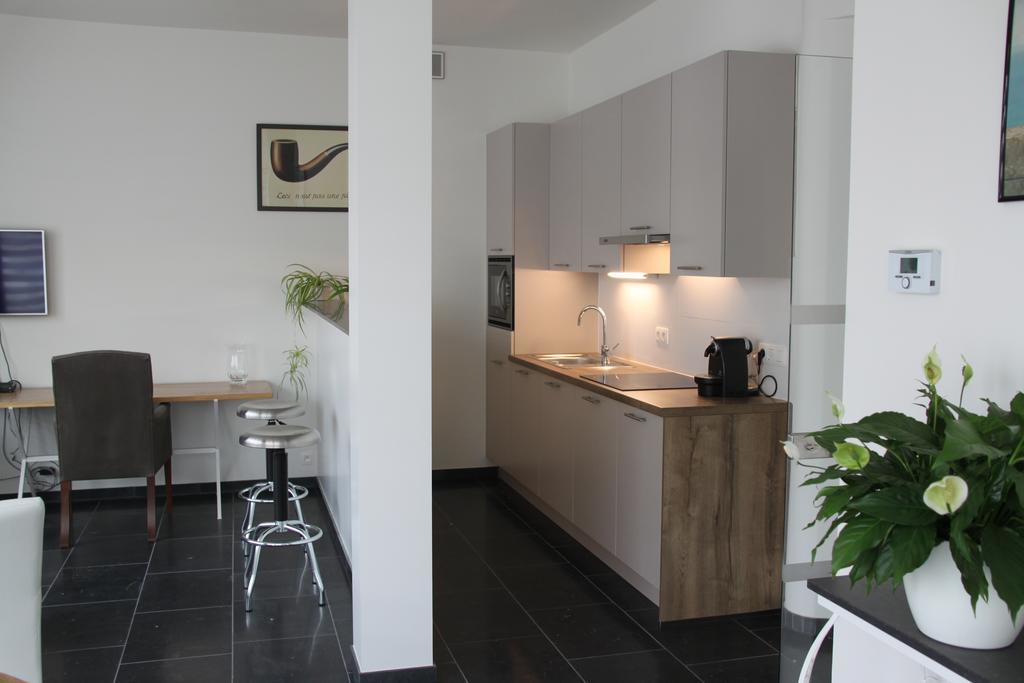 Logies Stienon Apartment Brussel Bagian luar foto