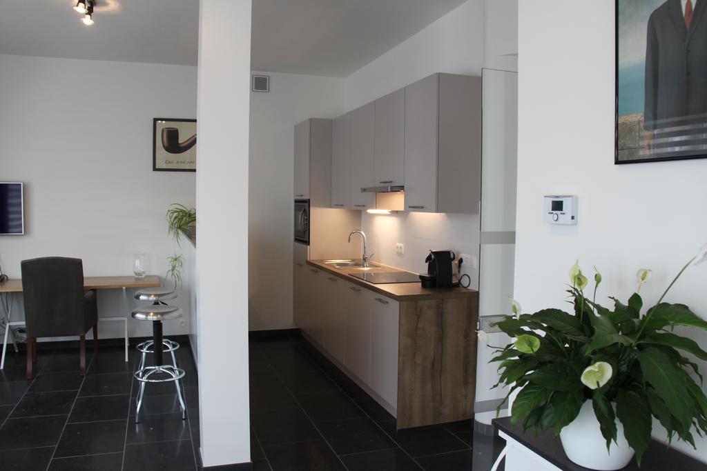 Logies Stienon Apartment Brussel Bagian luar foto